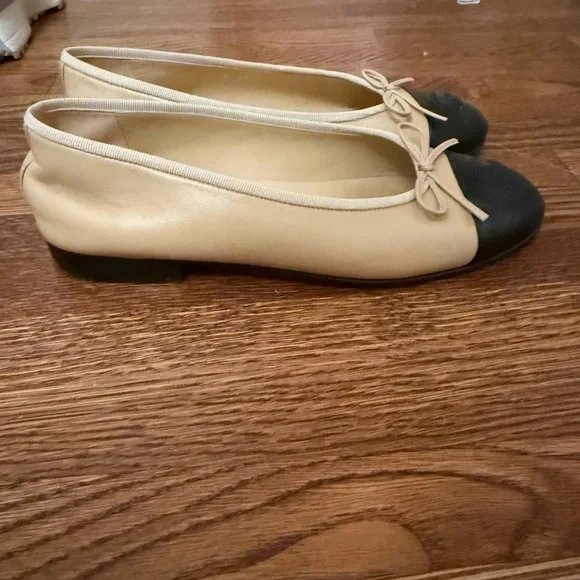 CHANEL Cap Toe Ballet Flats - Picture 7 of 12